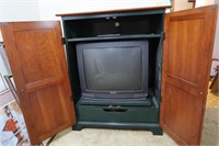 Solid Wood TV Stand & 27" Hitachi TV(hinge needs