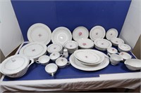 Royal Swirl Fine China made in Japan-approx 50 pcs
