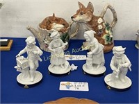 FOUR VINTAGE PORCELAIN FIGURINES IN PERIOD DRESS