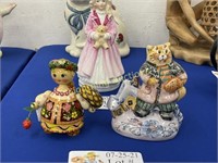 TWO RUSSIAN MADE FIGURINES