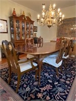 Williams Furniture Co. Dinning Table, 6 Chairs