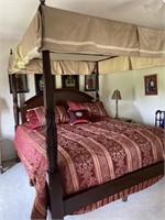 King Bombay Company Canopy Bed