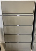 (L) Metal 5 Drawer Cabinet With Lock. 65? x 18?