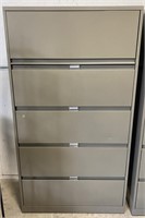 (L) Metal 5 Drawer Cabinet With Lock. 65? x 18?