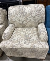 (L) Lounge Chair W/ Floral Patterns. 42” x 36” x