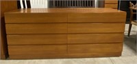 (H) Wood 8 Drawer Dresser. 72” x 30” x 18”