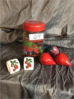 Strawberry Decor-Jar/(2) Napkin Holders/Candle