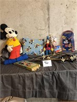 Mickey Mouse Pillows(2)/Goofy Doll/Hangers(3)