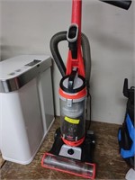Bissell Clean View Canister Vacuum Cleaner-USED Po