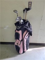 Golf set with pink bag