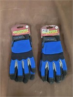 2x Size XL Clutch gloves (retail aprox $38 each)