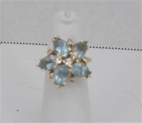 14K Yellow Gold Blue Topaz Floral Ring