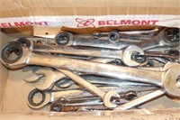 30 Metric and Standard Wrenches