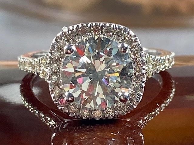 Dear Diamonds And Jewelry Auction Ends Saturday 07/31/2021