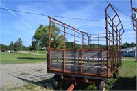 Hay Rack w/Pequea Running Gear