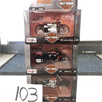(3) Harley-Davidson Die-Cast Motor Cycles