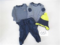 2 Baby GAP Onesies + Pants & Hat - Sz 12-18 Months