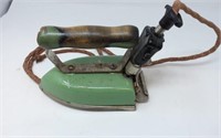 Vintage Premier Iron, 110V no plug end, green