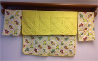 Yellow Baby Quilt w/matching curtains