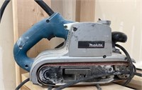 Makita 9403 Makita 4" X 24" Belt Sander