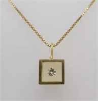 18 Kt  Floating Diamond Box Pendant Necklace