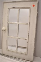 Decorative wall hanging mirror (15"W x 24"H)