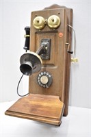 Antique telephone (wired, but unknown if