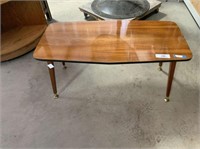 MID CENTURY COFFEE TABLE WITH HIGH GLOSS TOP