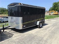 2005 HAULMARK TRANSPORT DLX 12' ENCLOSED TRAILER