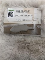 MON CHATEAU LUXURY COLLECTION DELUXE FAUX FUR RUG