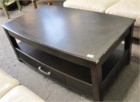 Coffee table - with storage - info