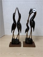 2 Bird Carved From Horns
