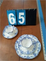 2 SHELLY DAINTY BLUE CUP & SAUCERS 1 PLATE