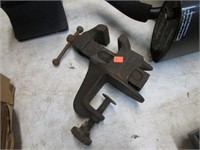 VINTAGE BENCH VISE