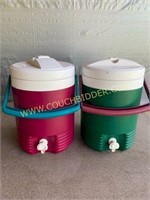 Set of 2 Igloo water jugs