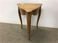 Ethan Allen triangle shaped table