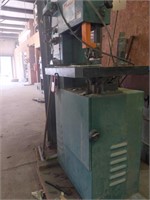 metal cutting bandsaw 
other in background not