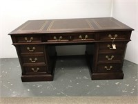 Hekman mahogany executive desk