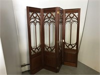 Magnificent cathedral style divider