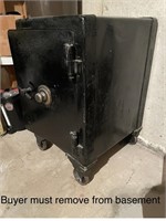 Personal Property/Household-Yale Safe