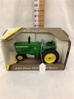 Ertl John Deere 3010 Tractor, NIB
