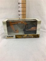 Ertl 1/50 Scale Case Excavator, NIB