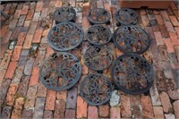 4 large 17" and 6 small 12" cast iron plant