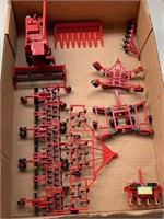 1/64 Scale International Farm Toys