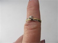 10kt Gold sz7 Ring w/ diamond? stone 1.3g