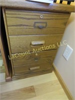 wood 2 drawer file cabinet good condition 18" w