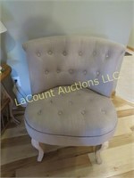 beautiful occasional chair excellent condition