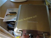 Cuisinart waffle maker great condition