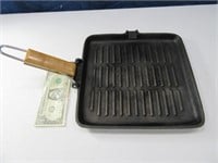 10" Cast Iron Griddle Bacon~Ribbed CHINA