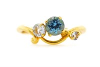 Topaz set 18ct yellow gold ring